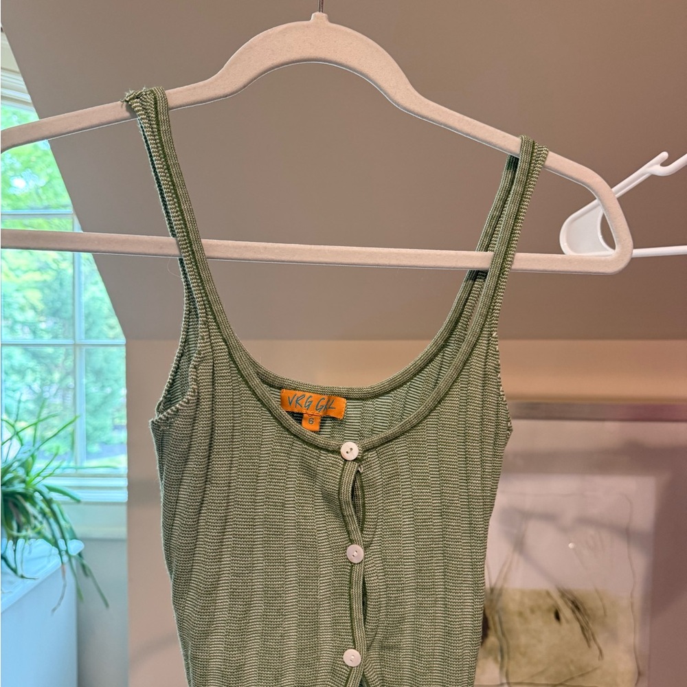Ribbed sage Button-Front Tank Top